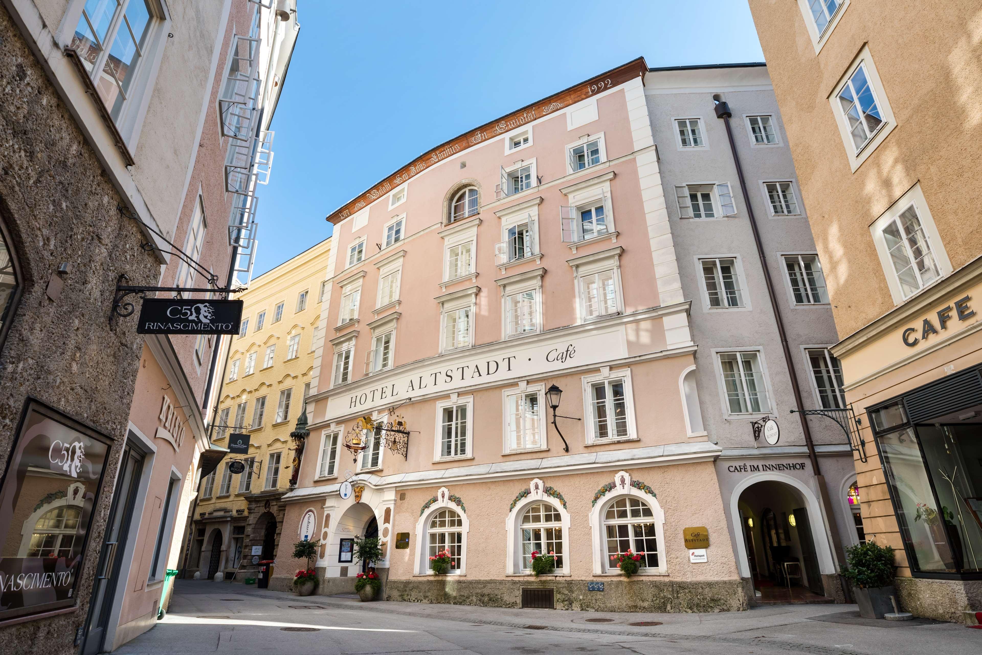 Radisson Blu Hotel Altstadt Salzburgo Exterior foto